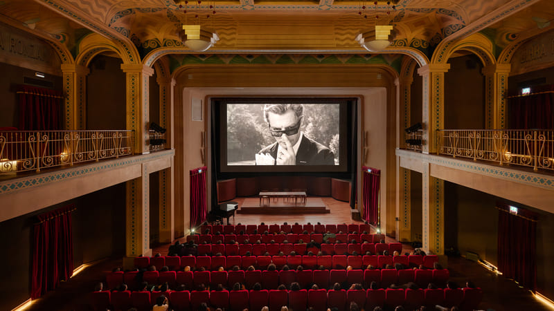 Al Modernissimo PIERO MESSINA e GAEL GARCÍA BERNAL per “Another End”, in serata i 10 anni di Mad&nbsp;Entertainment