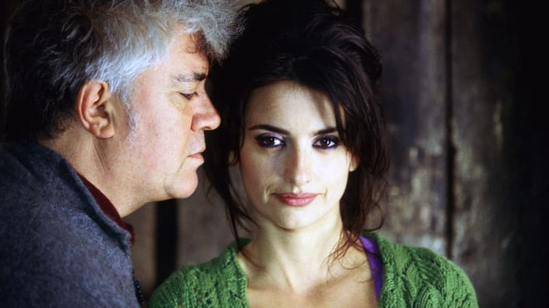 Dal 17 ottobre al cinema il doc ALMODÓVAR, LO SGUARDO INSOLENTE di Catherine&nbsp;Ulmer