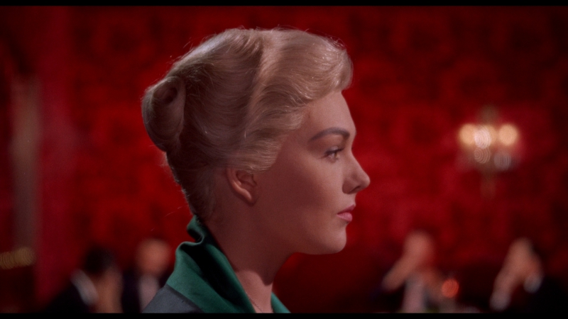 “VERTIGO – La donna che visse due volte” al Cineclub Magnifica Illusione – Cinema&nbsp;Perla